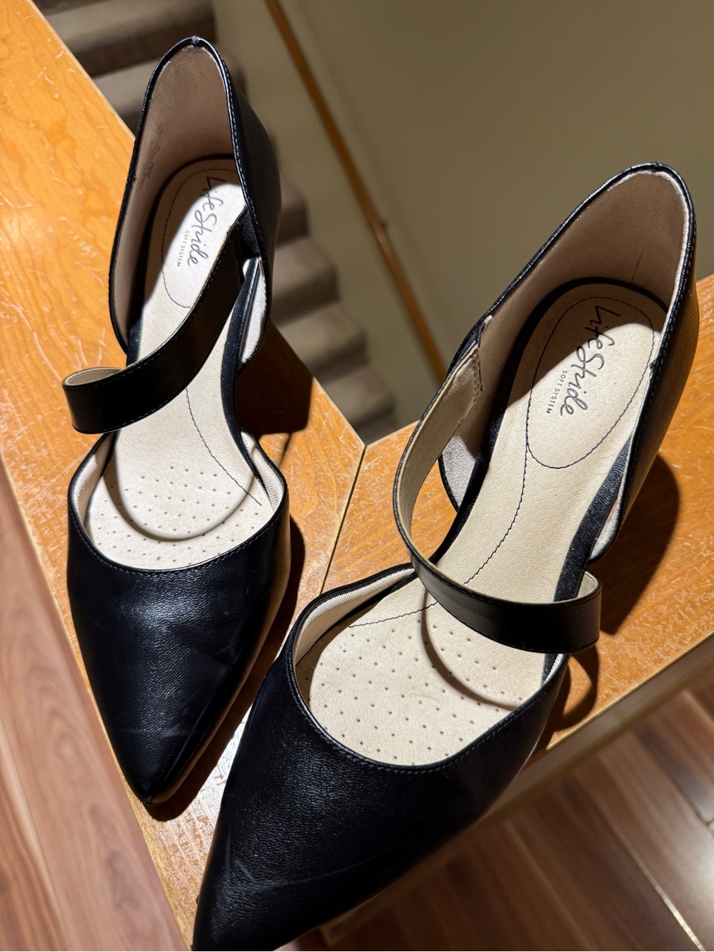 Life Stride Black Pointed Mary Jane Pump with Strap